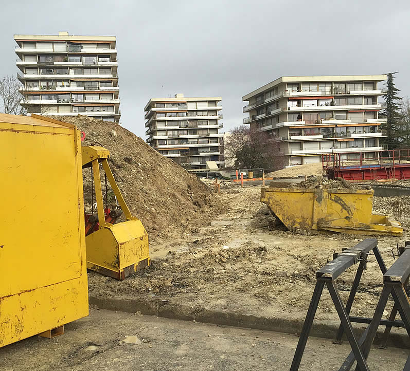 Engins de chantier, cOoBe, La pinède blanquefort